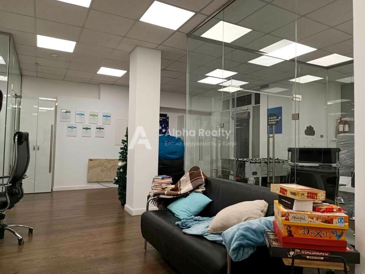 Офіс 92 м² в місті - фото 4