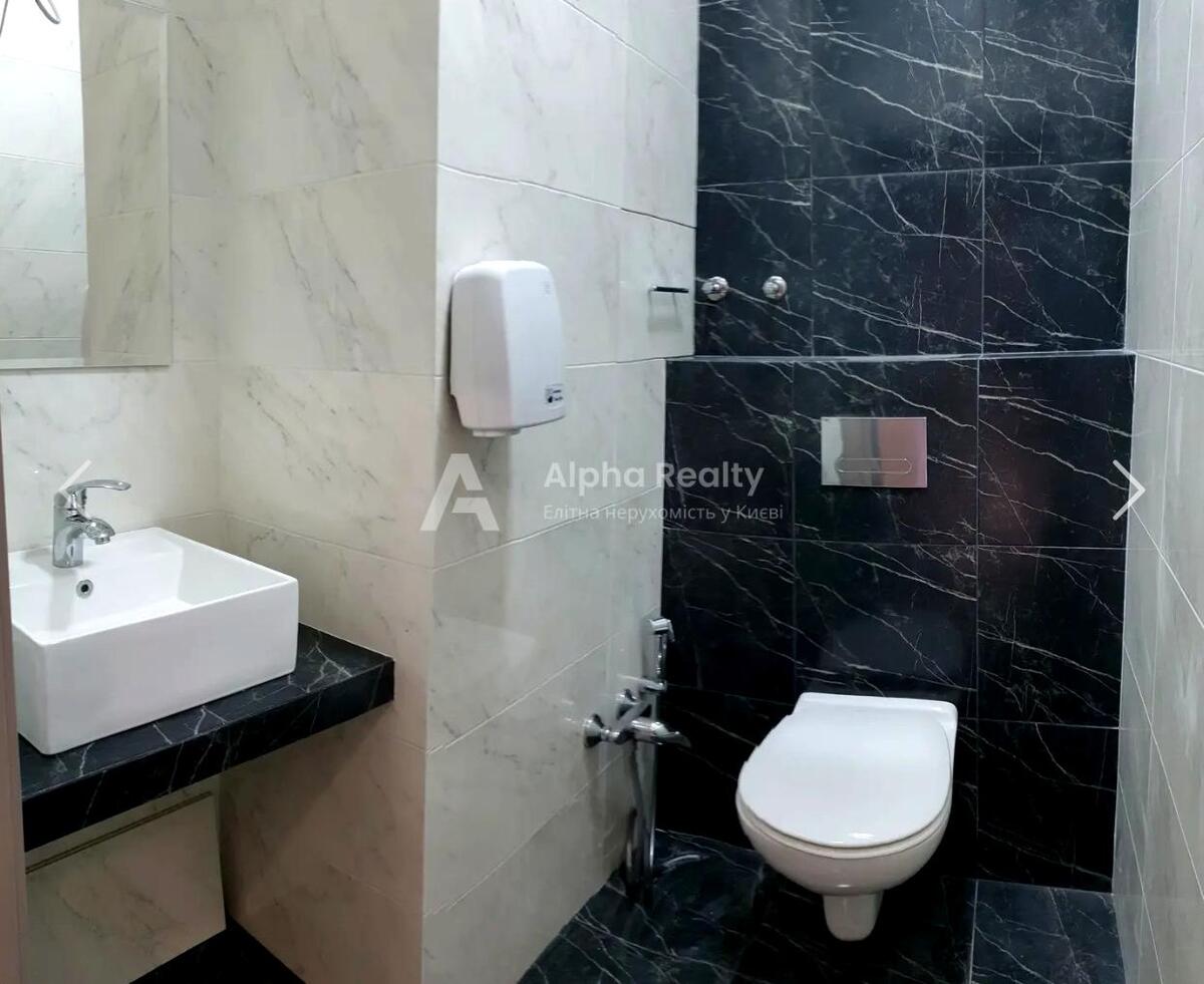 Офіс 57 м² в місті - фото 12