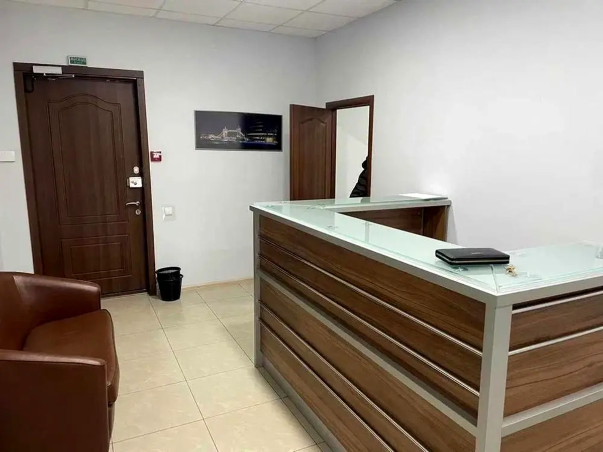 Офіс 177 м² в місті - фото 7