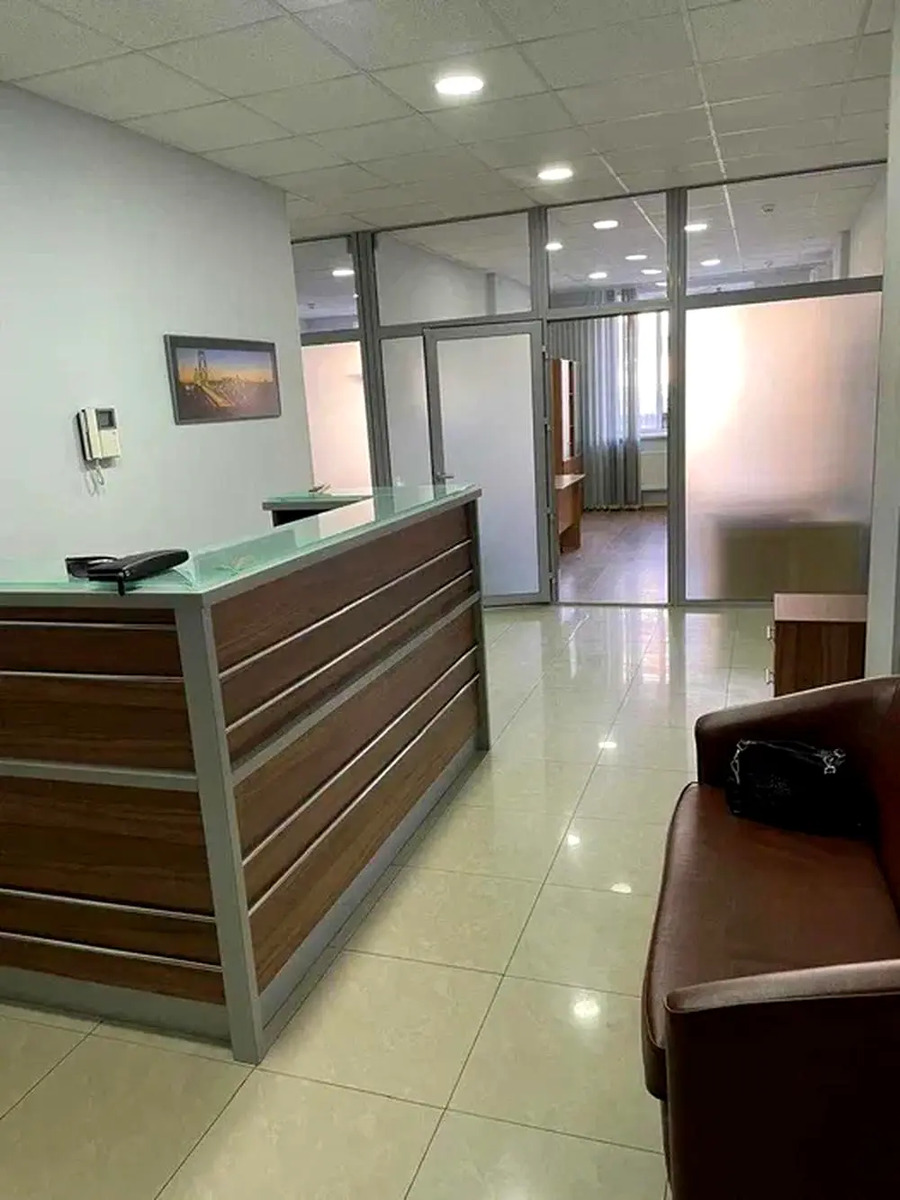 Офіс 177 м² в місті