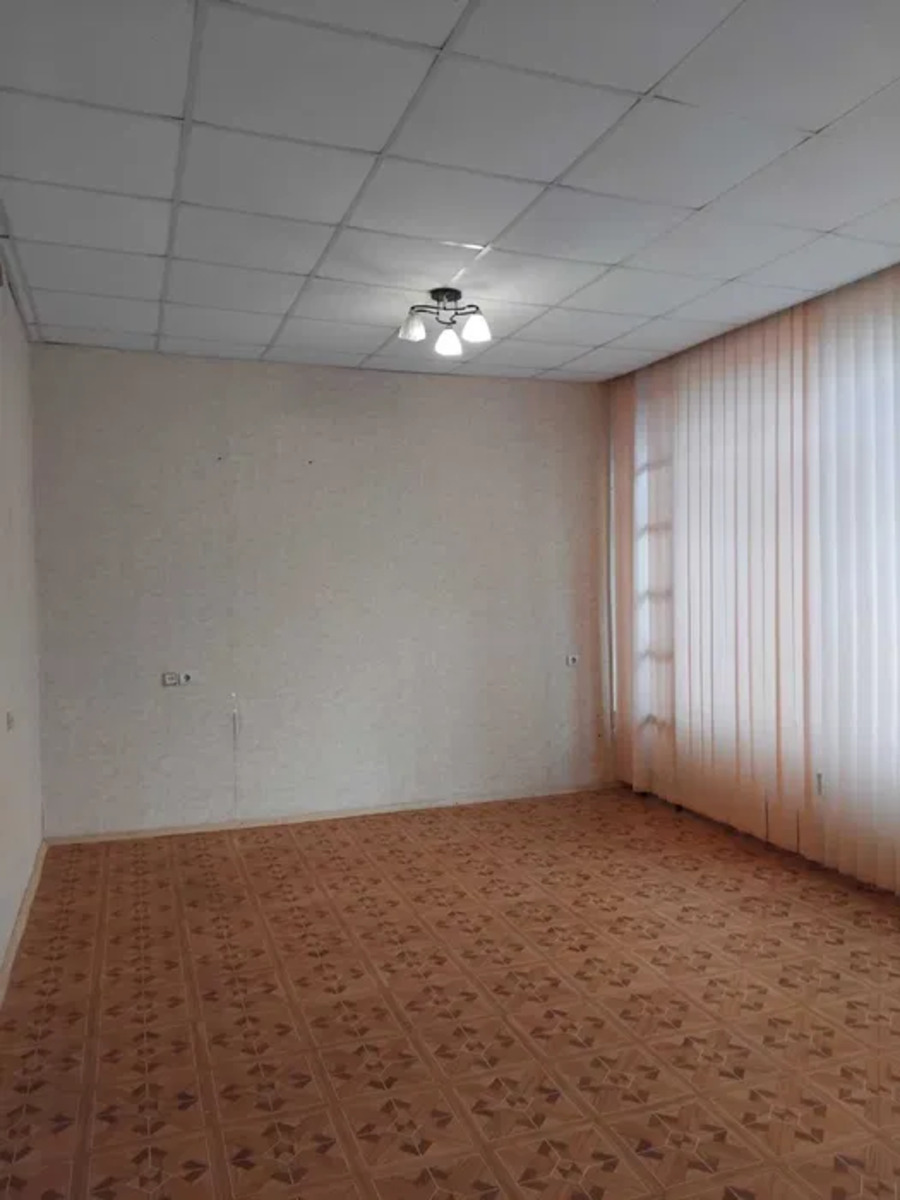 Оренда офісу вул. Європейська, площа 25 м2, 3 поверх 5 200 грн. код № 1-499-531 фото 1 Оренда офісу вул. Європейська, площа 25 м2, 3 поверх 5 200 грн. код № 1-499-531 фото 1