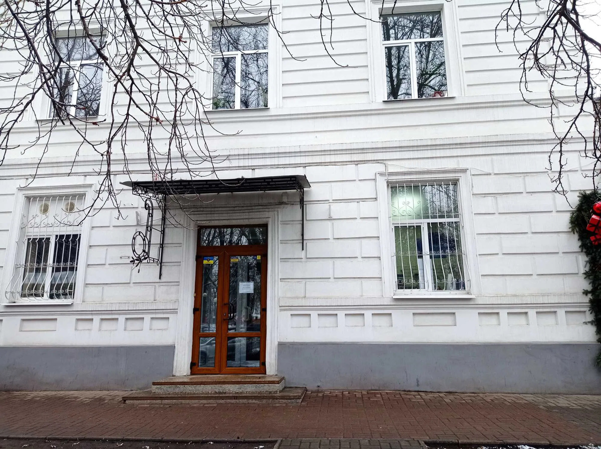 Здам в оренду офісні приміщення в центральній частині міста. код № 1-498-975 фото 1 Здам в оренду офісні приміщення в центральній частині міста. код № 1-498-975 фото 1