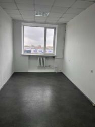 Оренда приміщення 18 кв.,5 поверх, на Європейській (р-н Макдональдса) 180 грн. код № 1-496-204 фото 1 Оренда приміщення 18 кв.,5 поверх, на Європейській (р-н Макдональдса) 180 грн. код № 1-496-204 фото 1