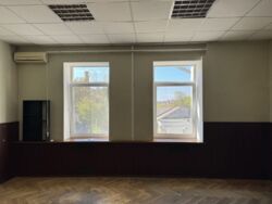 Оренда офісу в Центральній частині код № 1-495-908 фото 6 Оренда офісу в Центральній частині код № 1-495-908 фото 6