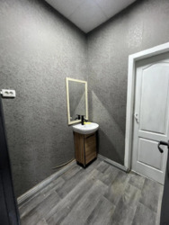 Оренда офісу в Центральній частині міста код № 1-496-578 фото 2 Оренда офісу в Центральній частині міста код № 1-496-578 фото 2