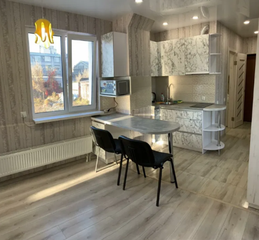 Здається квартира подобово Харківська, Харків, Салтівський (Московський), Салтовка 616 м/р, Салтовское шоссе, 43, м. Академіка Барабашова фото 1 Здається квартира подобово Харківська, Харків, Салтівський (Московський), Салтовка 616 м/р, Салтовское шоссе, 43, м. Академіка Барабашова фото 1