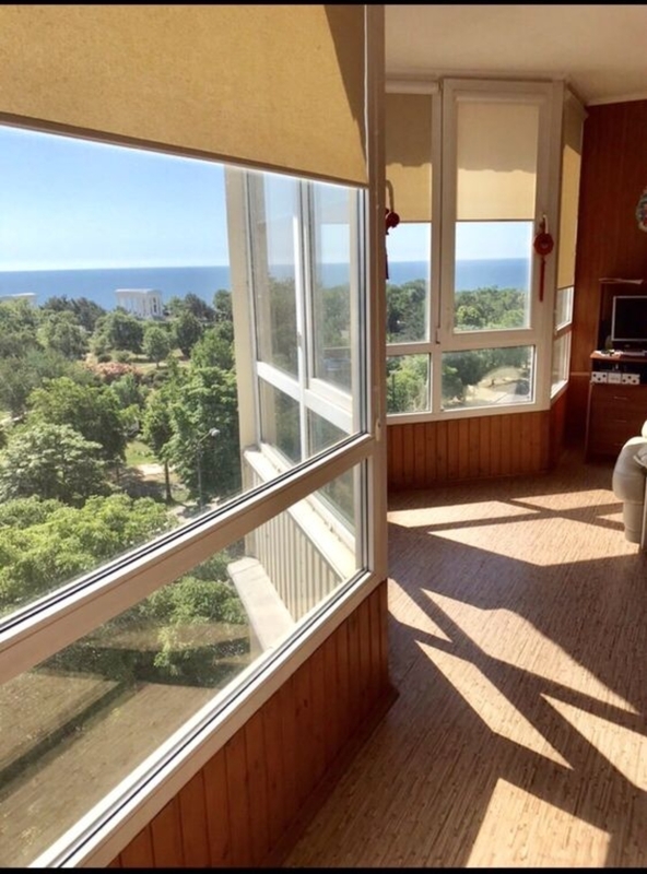 3к.квартира в шаге от пляжа с панорамой моря! фото 1 3к.квартира в шаге от пляжа с панорамой моря! фото 1