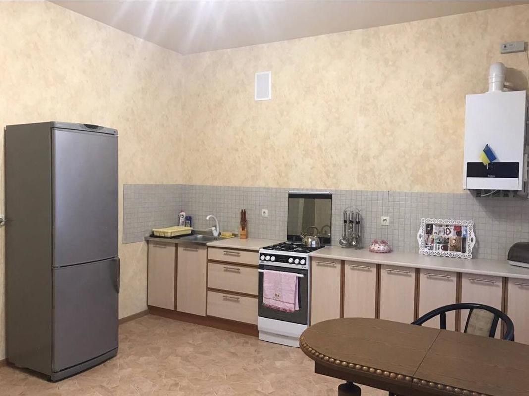 Здається квартира подобово Одеська, Чорноморськ, Іллічівськ, Парковая фото 1 Здається квартира подобово Одеська, Чорноморськ, Іллічівськ, Парковая фото 1