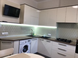 Парковая посуточно 1 комнатная с видом на море фото 1 Парковая посуточно 1 комнатная с видом на море фото 1