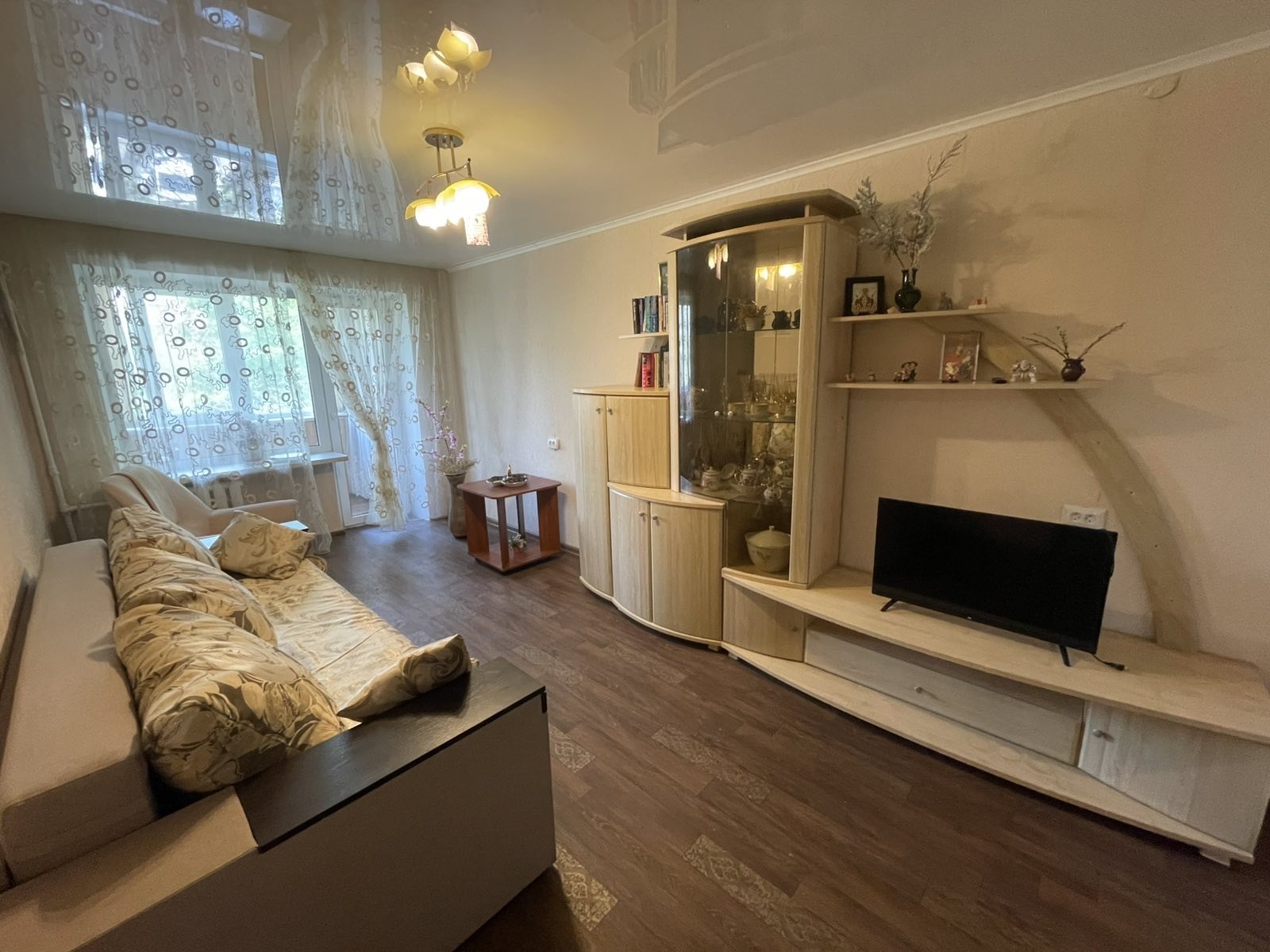 3-х комнат Парковая посуточно фото 1 3-х комнат Парковая посуточно фото 1