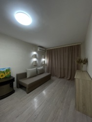 Однокімнатна квартира подобово в САМОМУ ЦЕНТРІ фото 10 Однокімнатна квартира подобово в САМОМУ ЦЕНТРІ фото 10