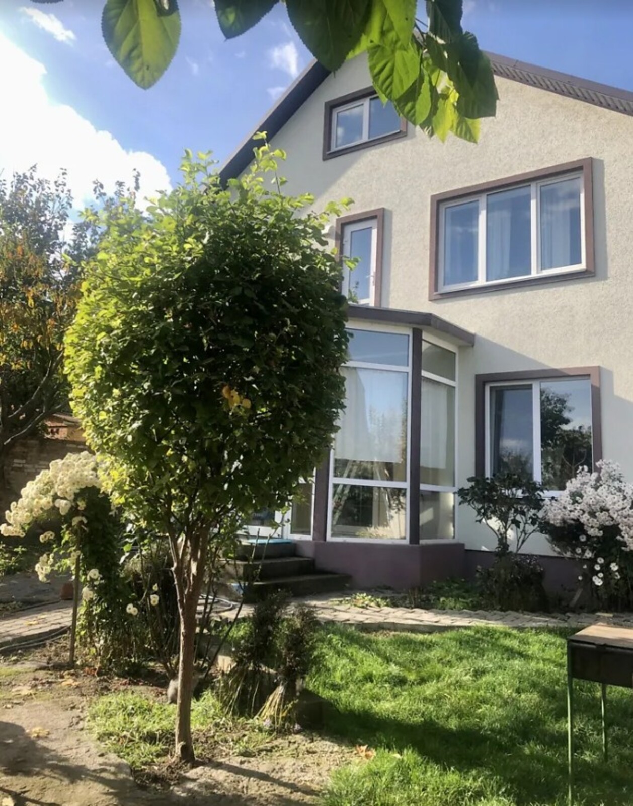 Здаються номери на різні терміни проживання. Та койко місця. р-н Слов'янка. фото 1 Здаються номери на різні терміни проживання. Та койко місця. р-н Слов'янка. фото 1