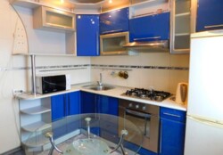 Здається 1-но кімнатна квартира подобово, Р-н Слов'янка (ринок Урожай) фото 1 Здається 1-но кімнатна квартира подобово, Р-н Слов'янка (ринок Урожай) фото 1