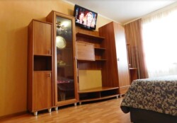 Здається 1-но кімнатна квартира подобово, Р-н Слов'янка (ринок Урожай) фото 9 Здається 1-но кімнатна квартира подобово, Р-н Слов'янка (ринок Урожай) фото 9