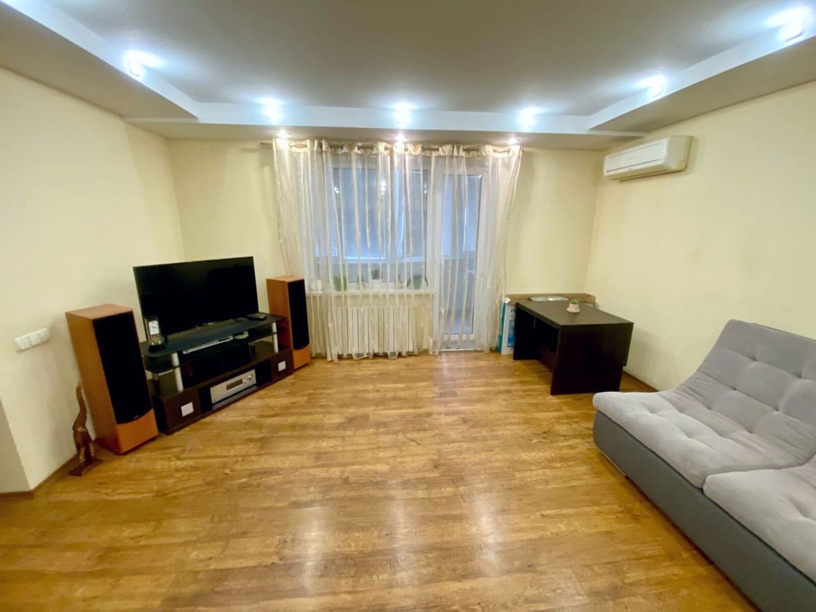 ������ 3-� �������� (77�2) �� ��. ����, ������������-3 ���� 1