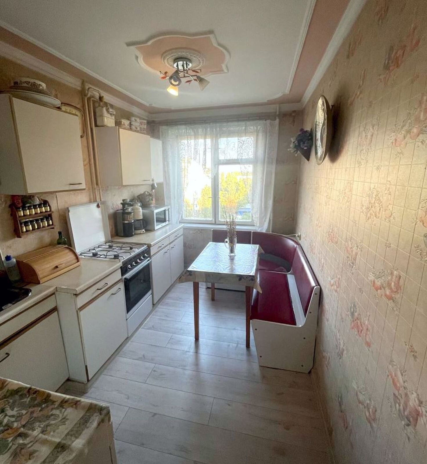 ������ 3-� �������� �� �/� ������, ��. ������ / ����� ���� 1