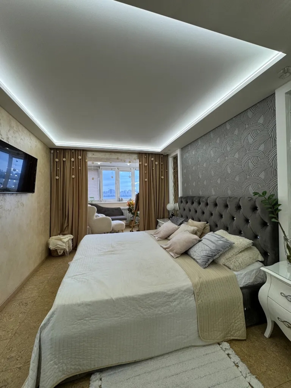 ������ ������� 4-� �������� (105�2) �� ������������, �/� ��������� ���� 1