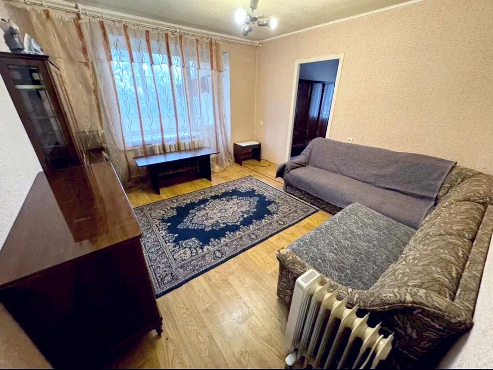 ������ 3-� �������� � ��������� ������� �� �����������, ����� ���� 1