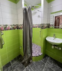 ������ 3-� �������� (����� 70�2) � ��������� �������, ������������ ���� 10