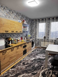  1-  (532)   , , . 8   4