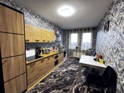  1-  (532)   , , . 8   5