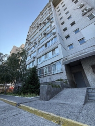 ������ 3-� �������� (148�2) �� �/� ���������, ���. ���������� / ������� ���� 22