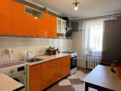 ������ 3-� �������� �� ��. 8-�� �����, ������������. ��������� ���! ���� 7