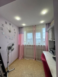 ������ ������� 4-� �������� (105�2) �� ������������, �/� ��������� ���� 16