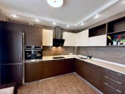 ������ 3-� �������� (105�2) � �� ������������ / ��. ��������� / ��. ������������ ���� 4