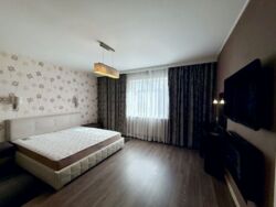 ������ 3-� �������� (105�2) � �� ������������ / ��. ��������� / ��. ������������ ���� 8