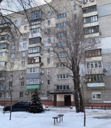 ������ 3-� �������� � ������� �� ��. �������� (��. ������������/���������) ���� 13