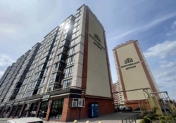 Продам 2-к квартиру (73м2, начат ремонт) в ЖК Днепровская Брама 1 фото 1 Продам 2-к квартиру (73м2, начат ремонт) в ЖК Днепровская Брама 1 фото 1