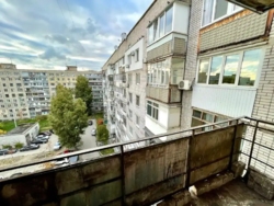 Продам 4-к квартиру (90м2) в высотке на ул. Калиновая (средина) фото 7 Продам 4-к квартиру (90м2) в высотке на ул. Калиновая (средина) фото 7