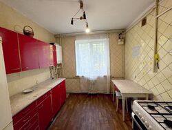 Продам 4-к квартиру на ж/м Победа, б-р Славы. Свой газ. котел! фото 1 Продам 4-к квартиру на ж/м Победа, б-р Славы. Свой газ. котел! фото 1