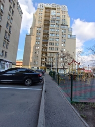  1-  (532)   , , . 8   10