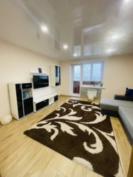 Продам 4-к квартиру на Слобожанском. Кирпич! Все остается! фото 1 Продам 4-к квартиру на Слобожанском. Кирпич! Все остается! фото 1