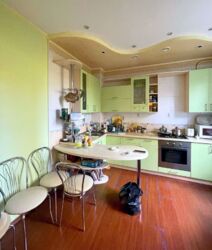 ������ 3-��������� �������� � ������ ��. ������������, ����� McDonald�s� ���� 6