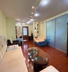 ������ 3-��������� �������� � ������ ��. ������������, ����� McDonald�s� ���� 2