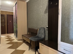 ������ 3-� �������� �� ��. 8-�� �����, ������������. ��������� ���! ���� 20