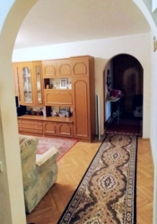 ������ 3-� �������� (68�2), �/� ������ 6 / ��. ������ / ����� �-� ���� 4