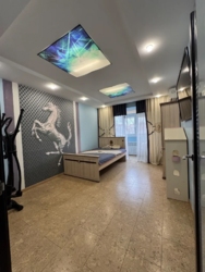 ������ ������� 4-� �������� (105�2) �� ������������, �/� ��������� ���� 12