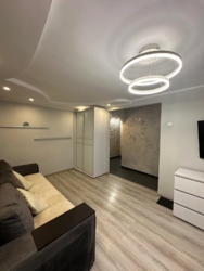 Продам 2-к квартиру с ремонтом на Калнышевского (Косиора) фото 1 Продам 2-к квартиру с ремонтом на Калнышевского (Косиора) фото 1