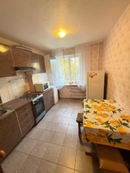 Продам 3-к квартиру на Шолохова, Фрунзенский / Ломовский фото 1 Продам 3-к квартиру на Шолохова, Фрунзенский / Ломовский фото 1