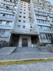 ������ 3-� �������� (148�2) �� �/� ���������, ���. ���������� / ������� ���� 21