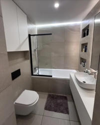  2-  (572)   Suncity (), . ,  3  11