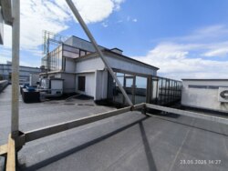 �������� 9 ���������, �������, ������ � 530 �², 2 ������, ��� �� ���� ���� 3