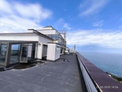 �������� 9 ���������, �������, ������ � 530 �², 2 ������, ��� �� ���� ���� 14