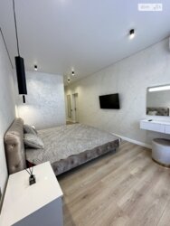 Продается трехкомнатная квартира в новом доме на улице Генуэзской фото 4 Продается трехкомнатная квартира в новом доме на улице Генуэзской фото 4