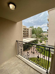 , hot offer. 36 000 .  10