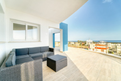 C. , ,  PARK RESIDENCE - LONG BEACH  9
